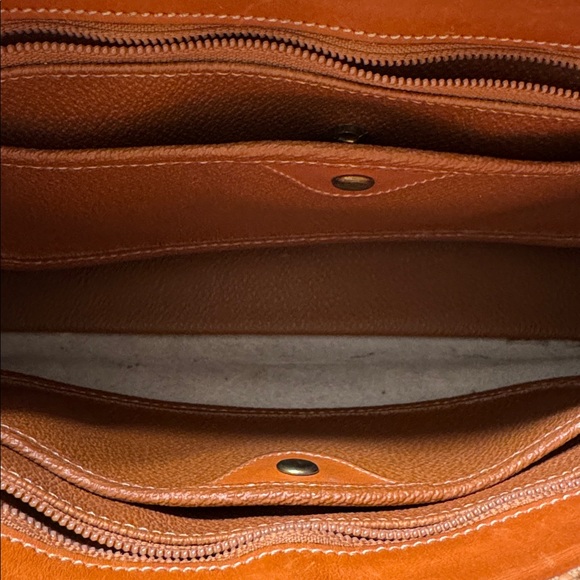 Dooney & Bourke All Weather Leather Crossbody Bag 🔥🔥 - Picture 10 of 12